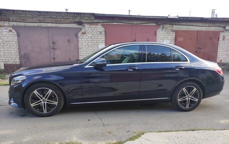 Mercedes-Benz C-Класс, 2019 год, 3 100 000 рублей, 3 фотография