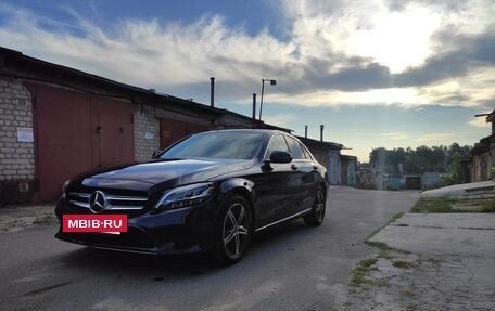 Mercedes-Benz C-Класс, 2019 год, 3 100 000 рублей, 2 фотография