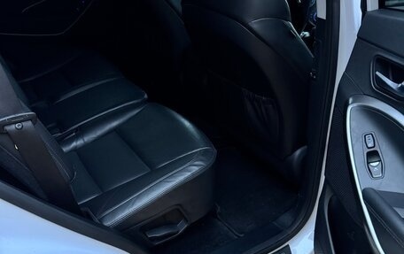 Hyundai Santa Fe III рестайлинг, 2018 год, 2 100 000 рублей, 13 фотография
