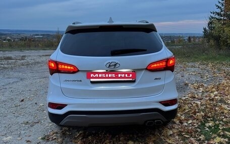 Hyundai Santa Fe III рестайлинг, 2018 год, 2 100 000 рублей, 4 фотография