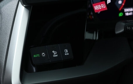 Audi A3, 2021 год, 2 900 000 рублей, 18 фотография