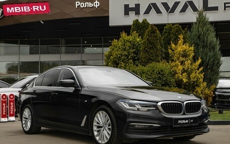 BMW 5 серия, 2019 год, 3 198 000 рублей, 2 фотография