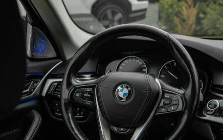 BMW 5 серия, 2019 год, 3 198 000 рублей, 11 фотография