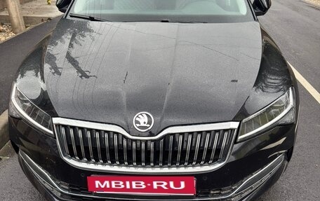 Skoda Superb III рестайлинг, 2025 год, 3 050 000 рублей, 4 фотография