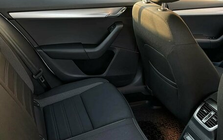 Skoda Octavia, 2017 год, 1 749 000 рублей, 15 фотография