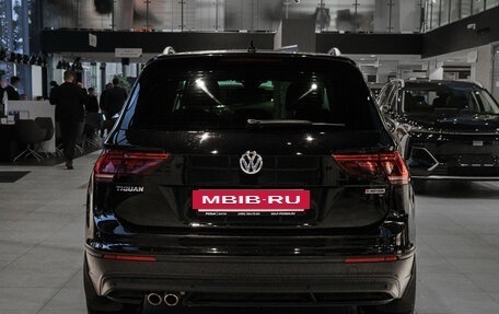 Volkswagen Tiguan II, 2020 год, 2 790 000 рублей, 5 фотография
