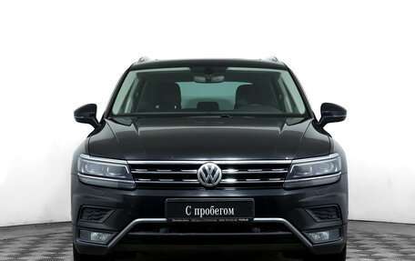 Volkswagen Tiguan II, 2018 год, 2 730 000 рублей, 2 фотография