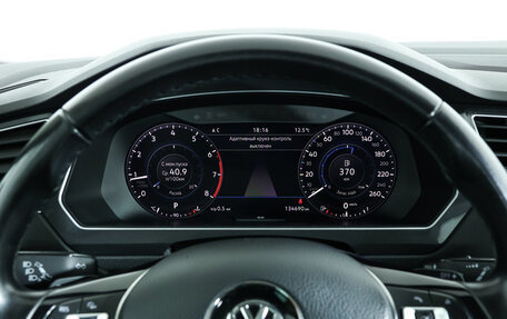 Volkswagen Tiguan II, 2018 год, 2 730 000 рублей, 11 фотография