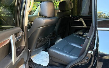 Toyota Land Cruiser 200, 2016 год, 5 100 000 рублей, 20 фотография