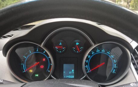 Chevrolet Cruze II, 2014 год, 900 000 рублей, 7 фотография