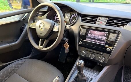 Skoda Octavia, 2018 год, 1 589 000 рублей, 23 фотография