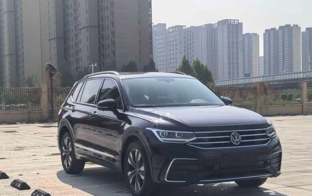 Volkswagen Tiguan II, 2024 год, 3 382 448 рублей, 4 фотография