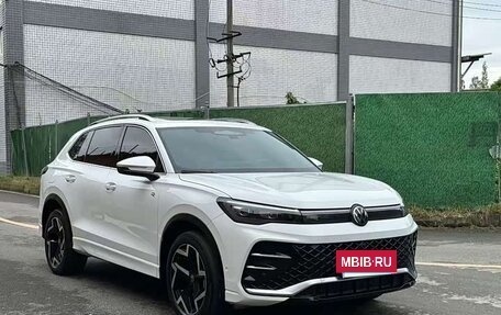 Volkswagen Tiguan II, 2024 год, 4 162 738 рублей, 3 фотография
