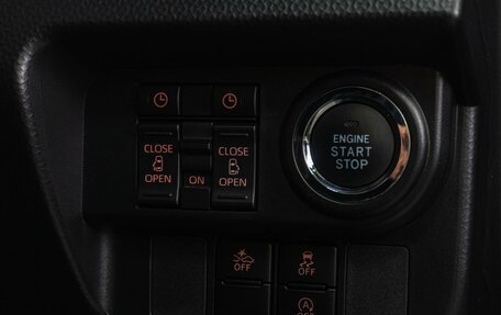 Toyota Roomy I, 2021 год, 1 249 000 рублей, 17 фотография