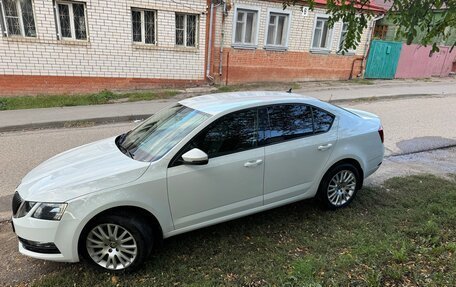 Skoda Octavia, 2018 год, 1 380 000 рублей, 14 фотография