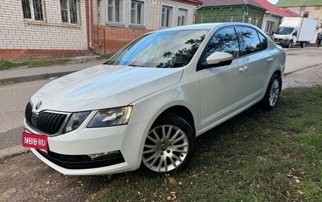 Skoda Octavia, 2018 год, 1 380 000 рублей, 3 фотография