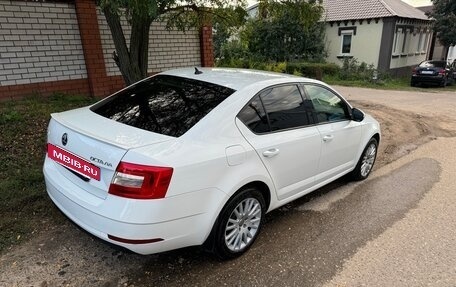 Skoda Octavia, 2018 год, 1 380 000 рублей, 10 фотография