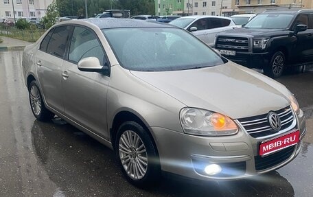 Volkswagen Jetta VI, 2008 год, 520 000 рублей, 1 фотография
