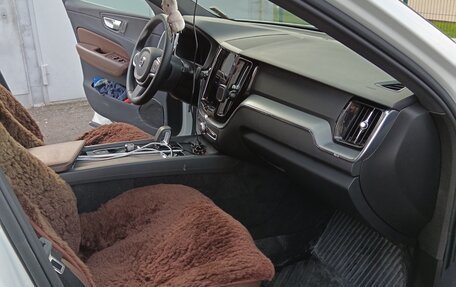 Volvo XC60 II, 2022 год, 4 950 000 рублей, 6 фотография