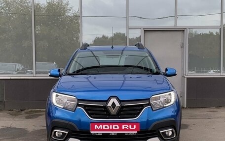 Renault Sandero II рестайлинг, 2021 год, 1 299 000 рублей, 2 фотография