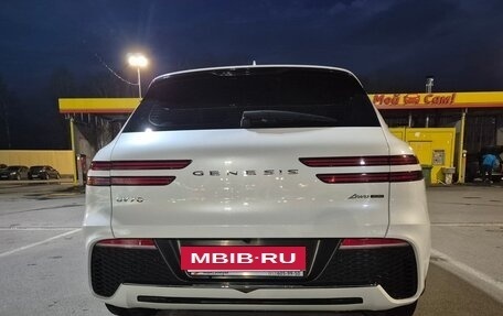 Genesis GV70, 2021 год, 4 300 000 рублей, 2 фотография