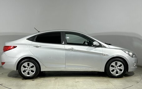 Hyundai Solaris II рестайлинг, 2016 год, 900 000 рублей, 5 фотография