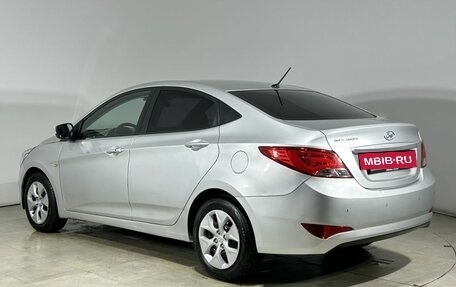 Hyundai Solaris II рестайлинг, 2016 год, 900 000 рублей, 10 фотография
