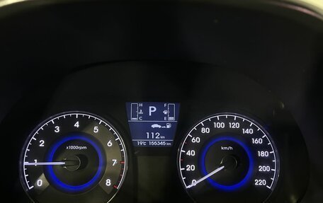 Hyundai Solaris II рестайлинг, 2016 год, 900 000 рублей, 16 фотография
