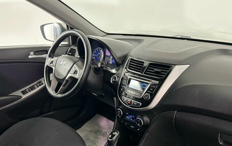 Hyundai Solaris II рестайлинг, 2016 год, 900 000 рублей, 20 фотография