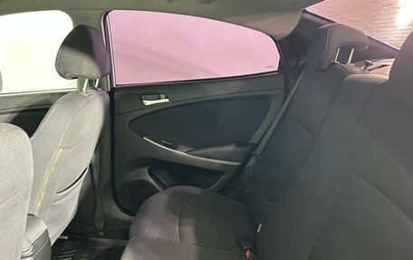 Hyundai Solaris II рестайлинг, 2016 год, 900 000 рублей, 21 фотография