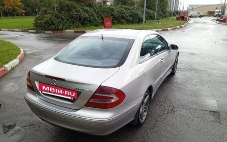 Mercedes-Benz CLK-Класс, 2003 год, 650 000 рублей, 3 фотография
