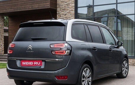 Citroen C4 Picasso II рестайлинг, 2017 год, 1 350 000 рублей, 3 фотография