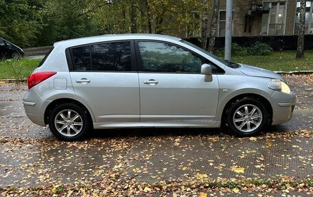 Nissan Tiida, 2010 год, 590 000 рублей, 10 фотография