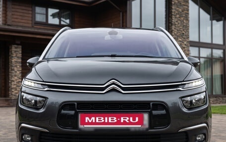 Citroen C4 Picasso II рестайлинг, 2017 год, 1 350 000 рублей, 8 фотография