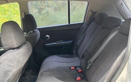 Nissan Tiida, 2010 год, 590 000 рублей, 28 фотография