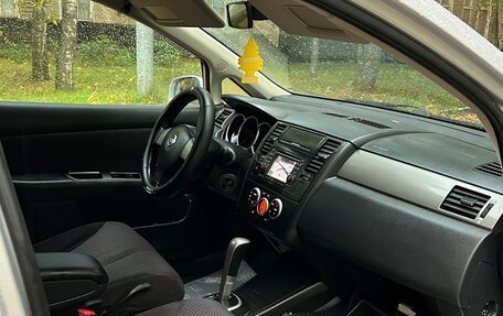Nissan Tiida, 2010 год, 590 000 рублей, 34 фотография
