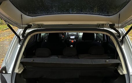 Nissan Tiida, 2010 год, 590 000 рублей, 38 фотография