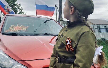 Hyundai Solaris II рестайлинг, 2012 год, 600 000 рублей, 4 фотография