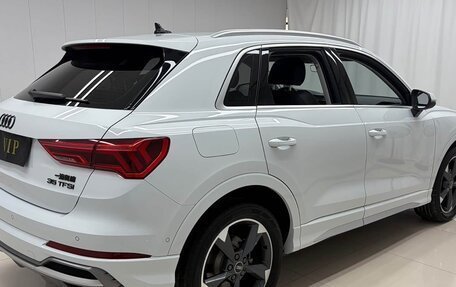 Audi Q3, 2023 год, 1 900 000 рублей, 4 фотография