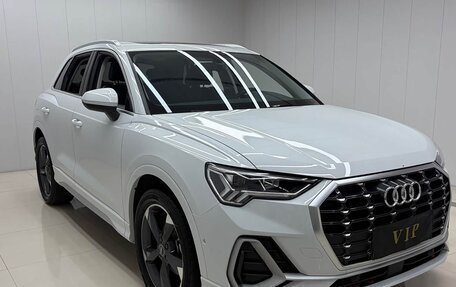 Audi Q3, 2023 год, 1 900 000 рублей, 3 фотография