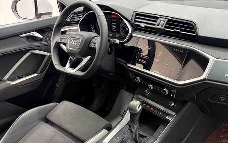 Audi Q3, 2023 год, 1 900 000 рублей, 20 фотография