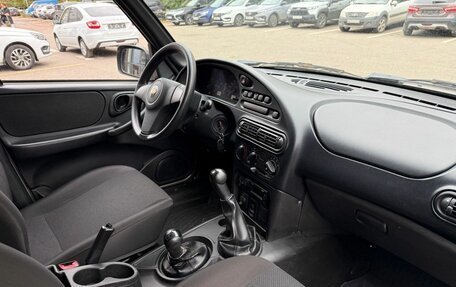 Chevrolet Niva I рестайлинг, 2015 год, 695 000 рублей, 13 фотография