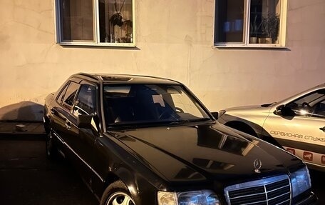 Mercedes-Benz W124, 1990 год, 210 000 рублей, 3 фотография