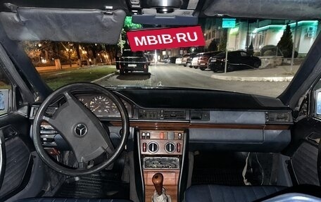 Mercedes-Benz W124, 1990 год, 210 000 рублей, 5 фотография