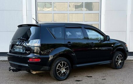 Mitsubishi Outlander III рестайлинг 3, 2011 год, 930 000 рублей, 5 фотография