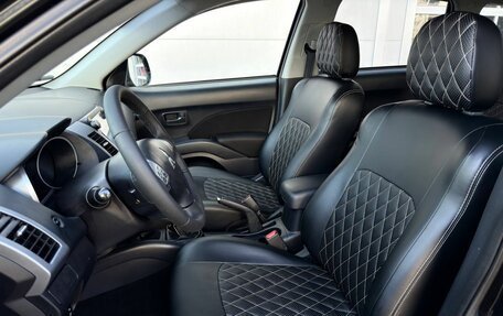 Mitsubishi Outlander III рестайлинг 3, 2011 год, 930 000 рублей, 9 фотография