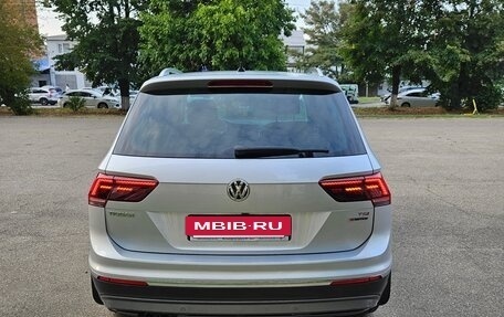 Volkswagen Tiguan II, 2017 год, 2 500 000 рублей, 6 фотография
