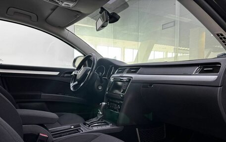 Skoda Superb III рестайлинг, 2013 год, 1 390 000 рублей, 13 фотография