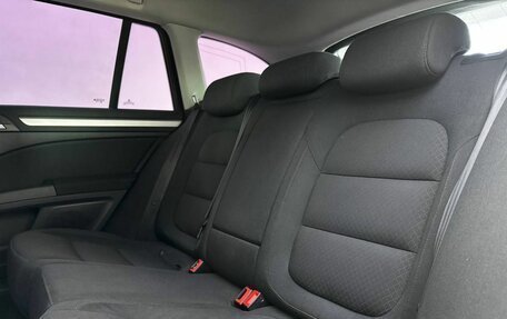 Skoda Superb III рестайлинг, 2013 год, 1 390 000 рублей, 15 фотография