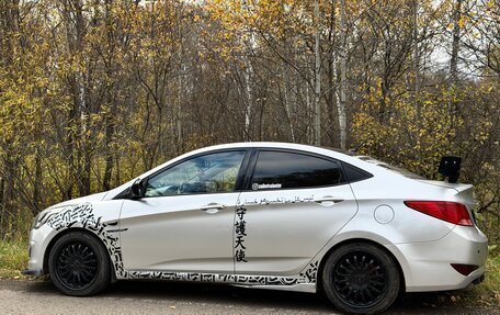 Hyundai Solaris II рестайлинг, 2015 год, 870 000 рублей, 8 фотография